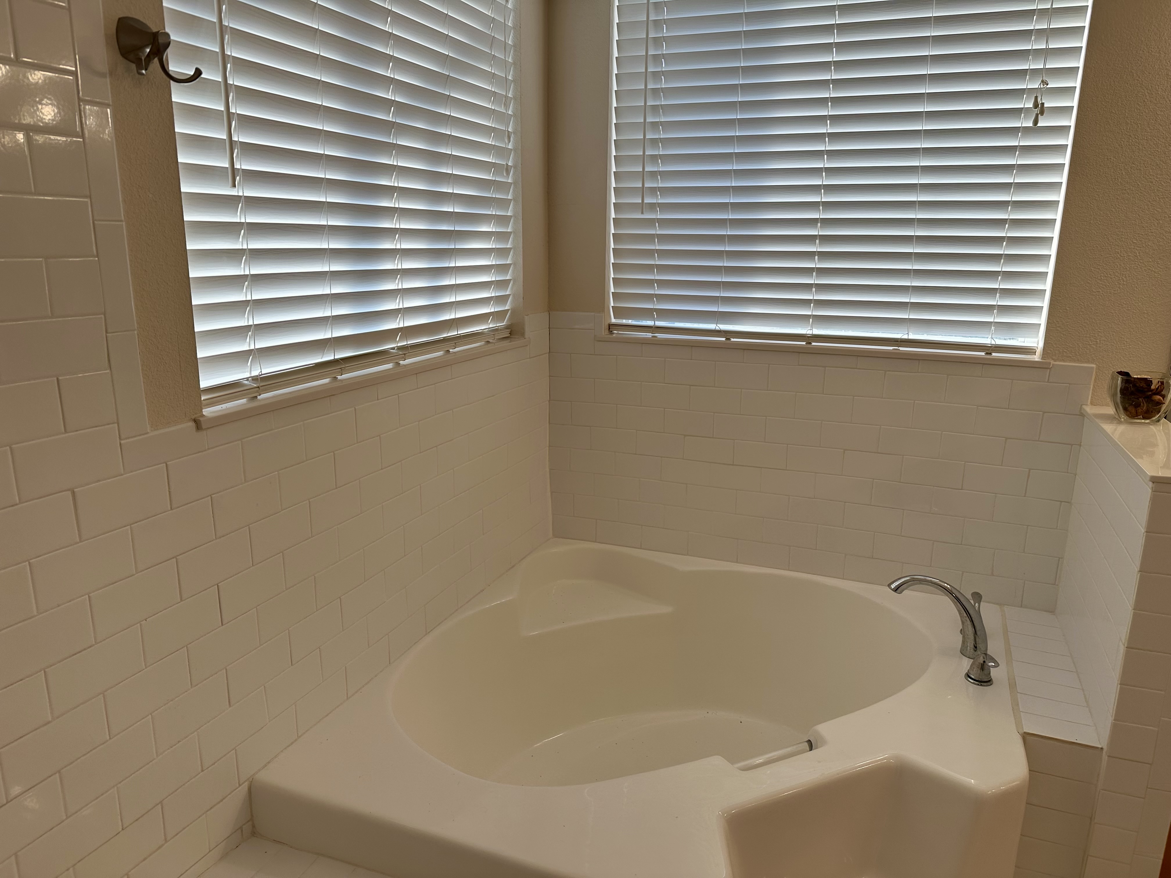 Grand Fabulous 4BR Pool Home near Disney