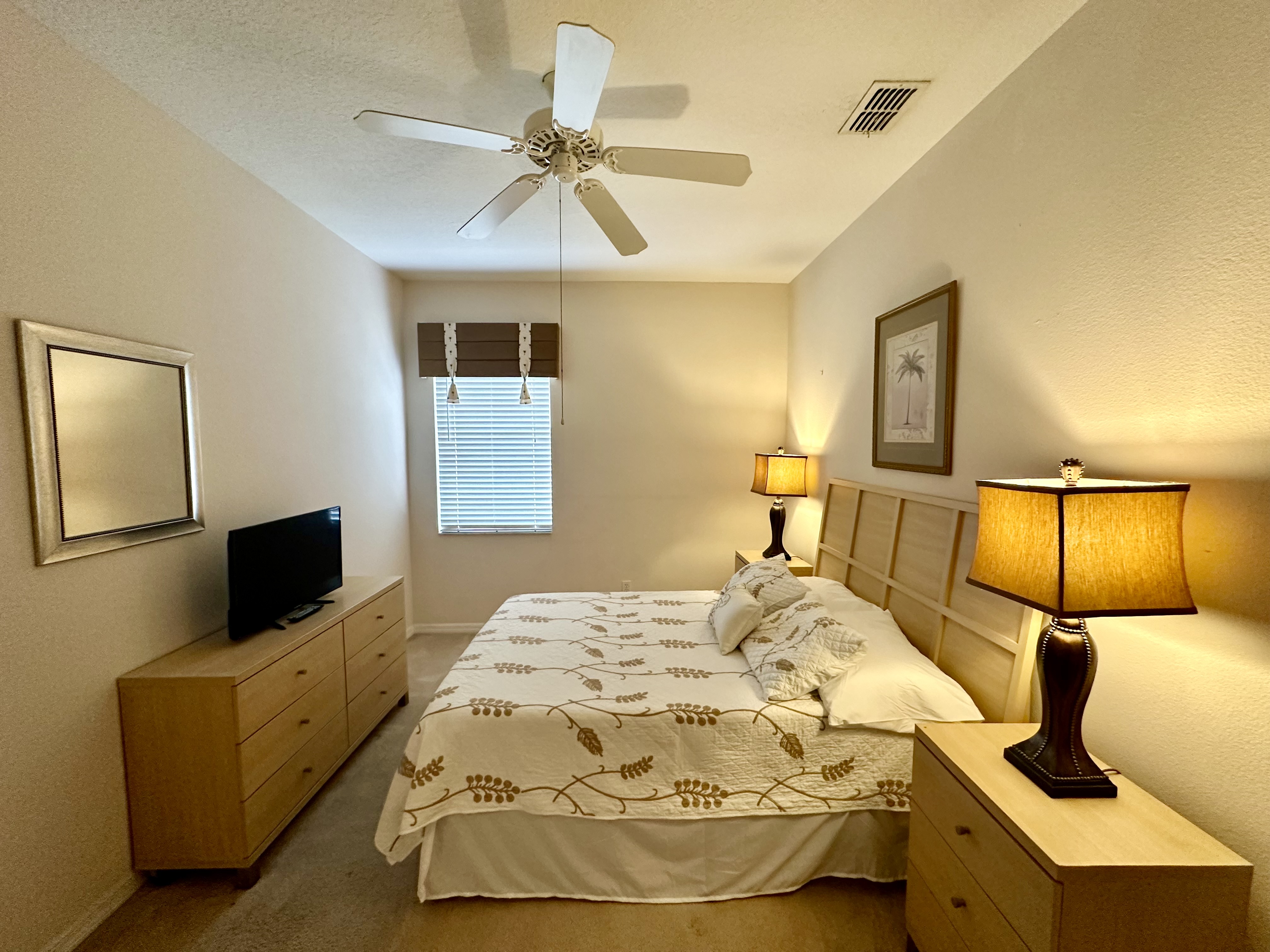 Grand Fabulous 4BR Pool Home near Disney