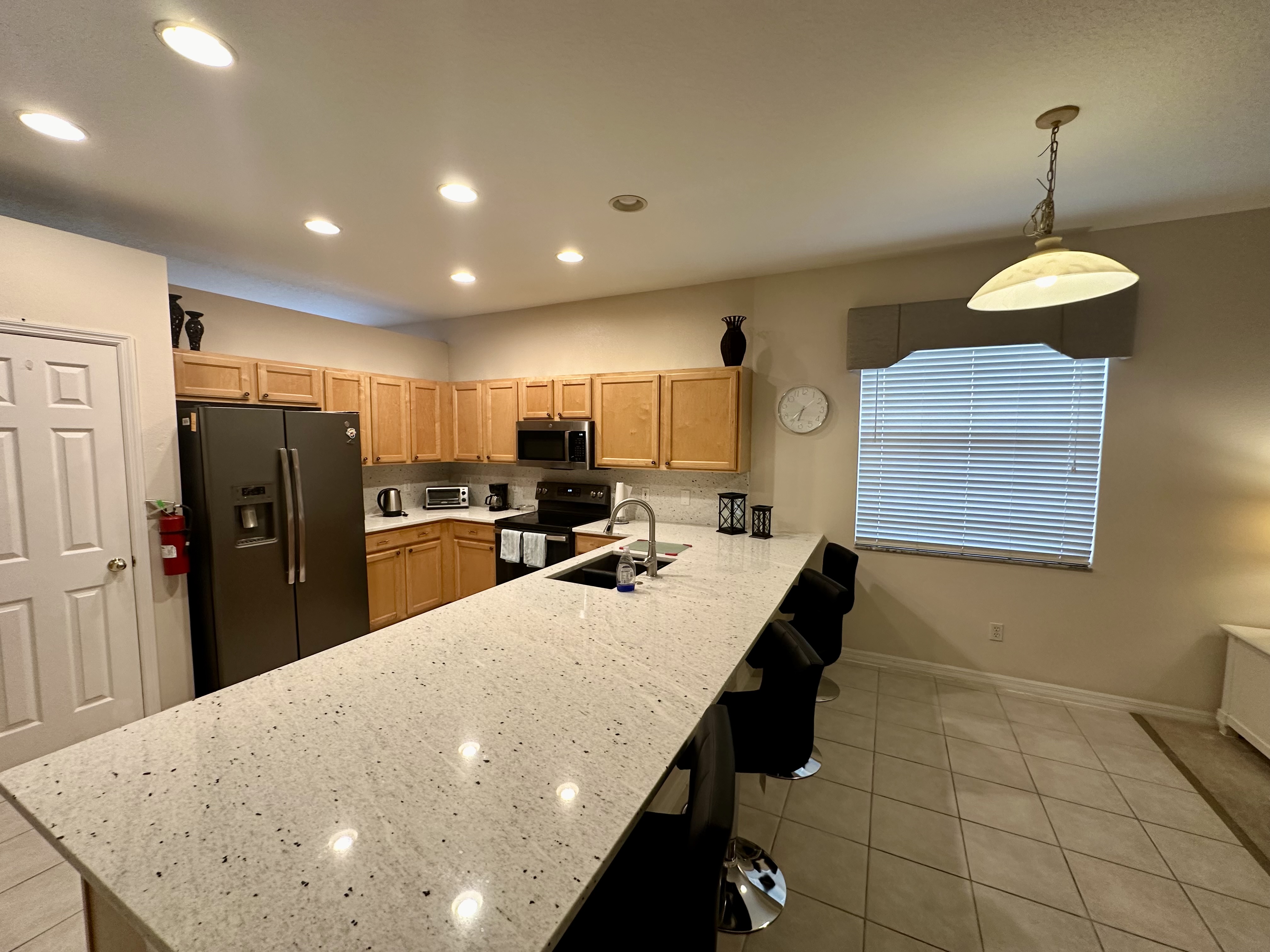 Grand Fabulous 4BR Pool Home near Disney