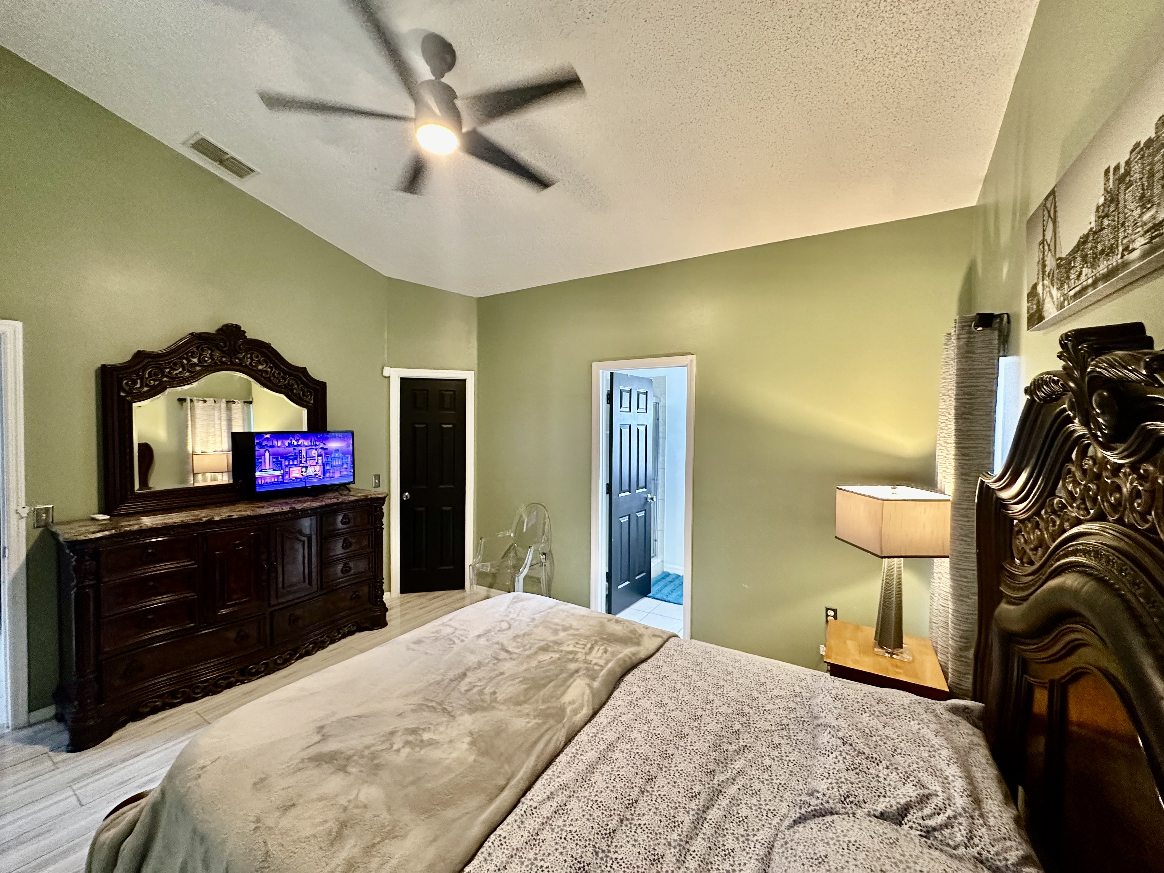 Grand Residential 4BR Pool Home near Disney Parks
