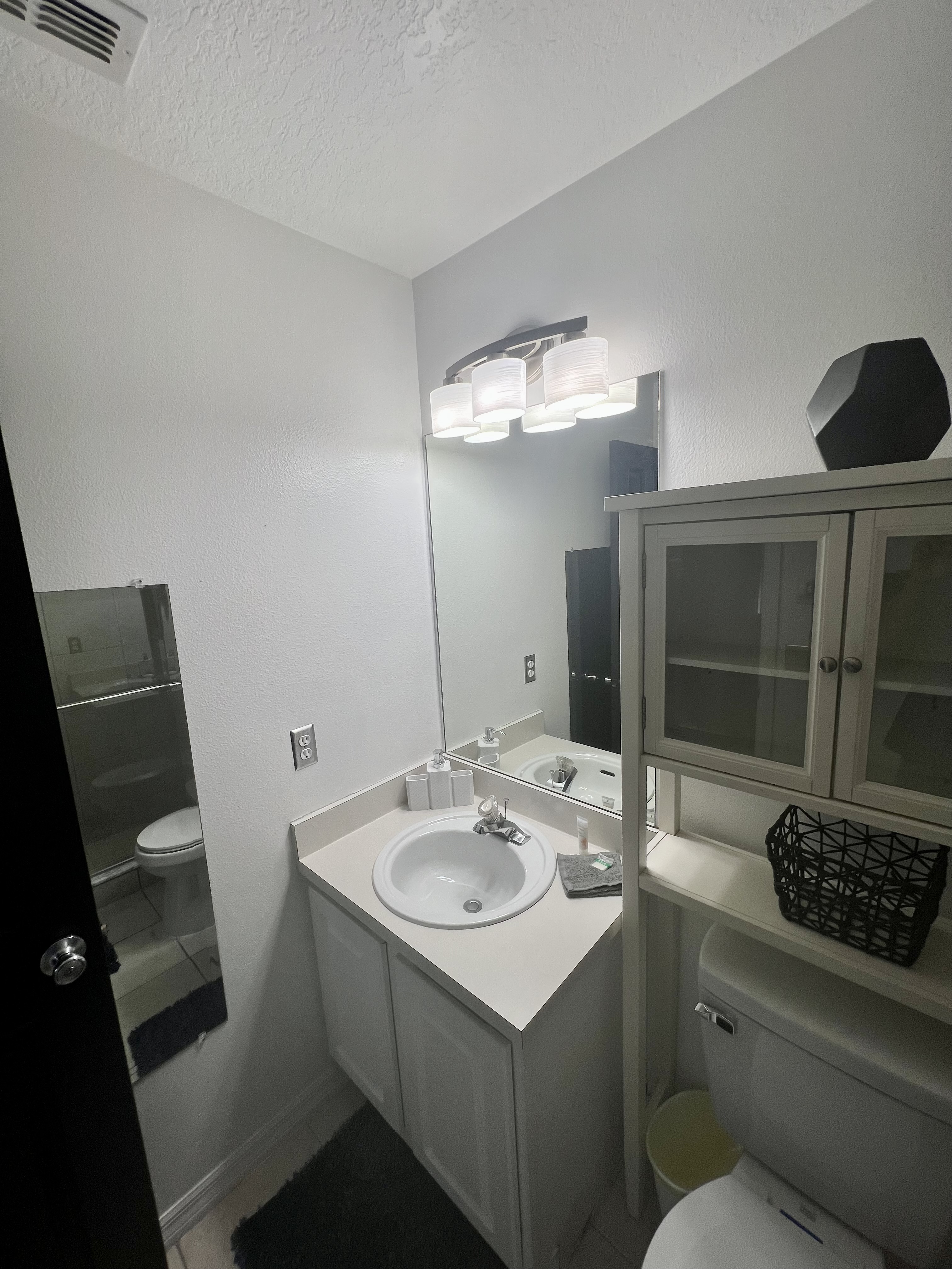 Grand Residential 4BR Pool Home near Disney Parks