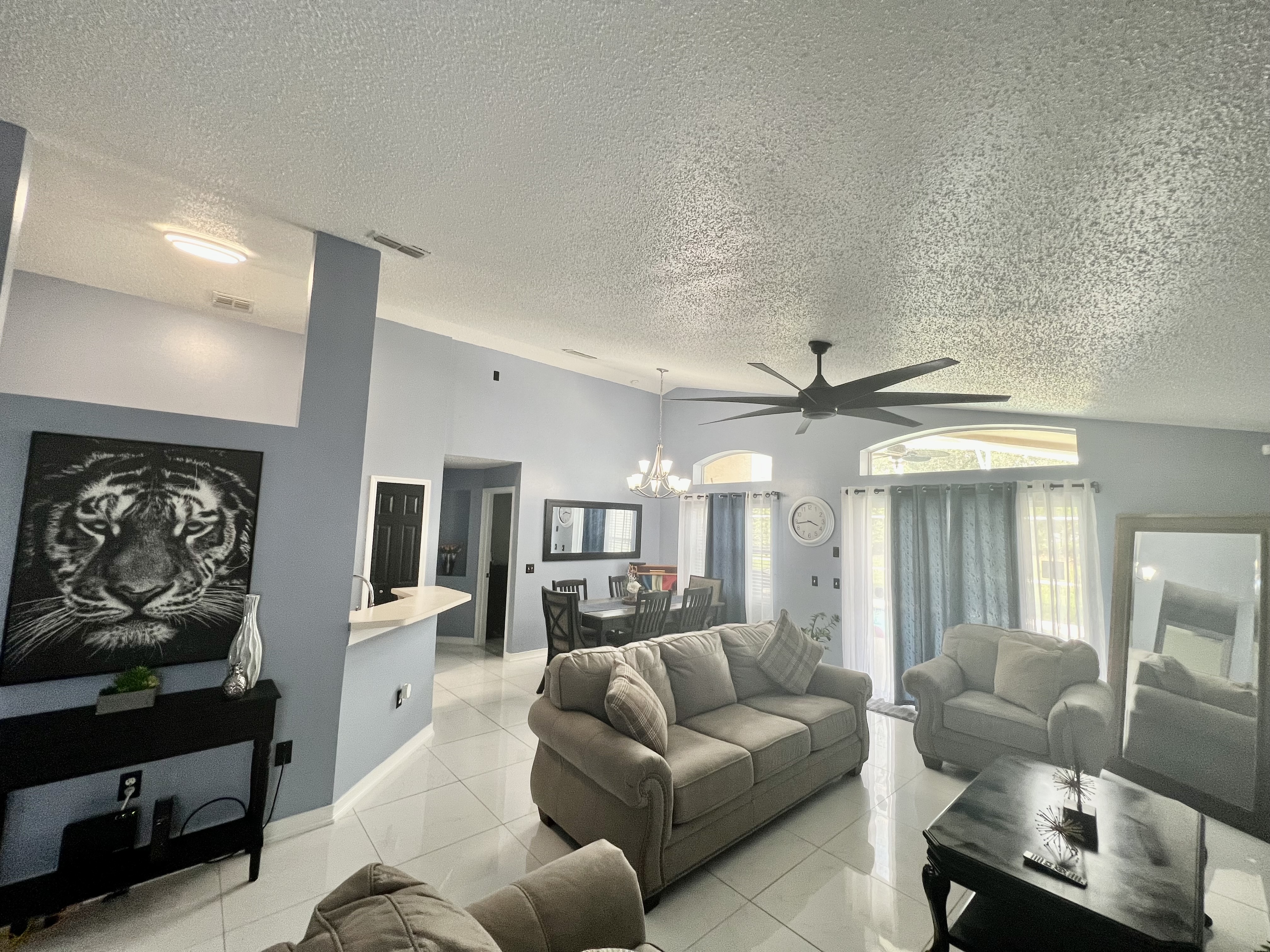 Grand Residential 4BR Pool Home near Disney Parks