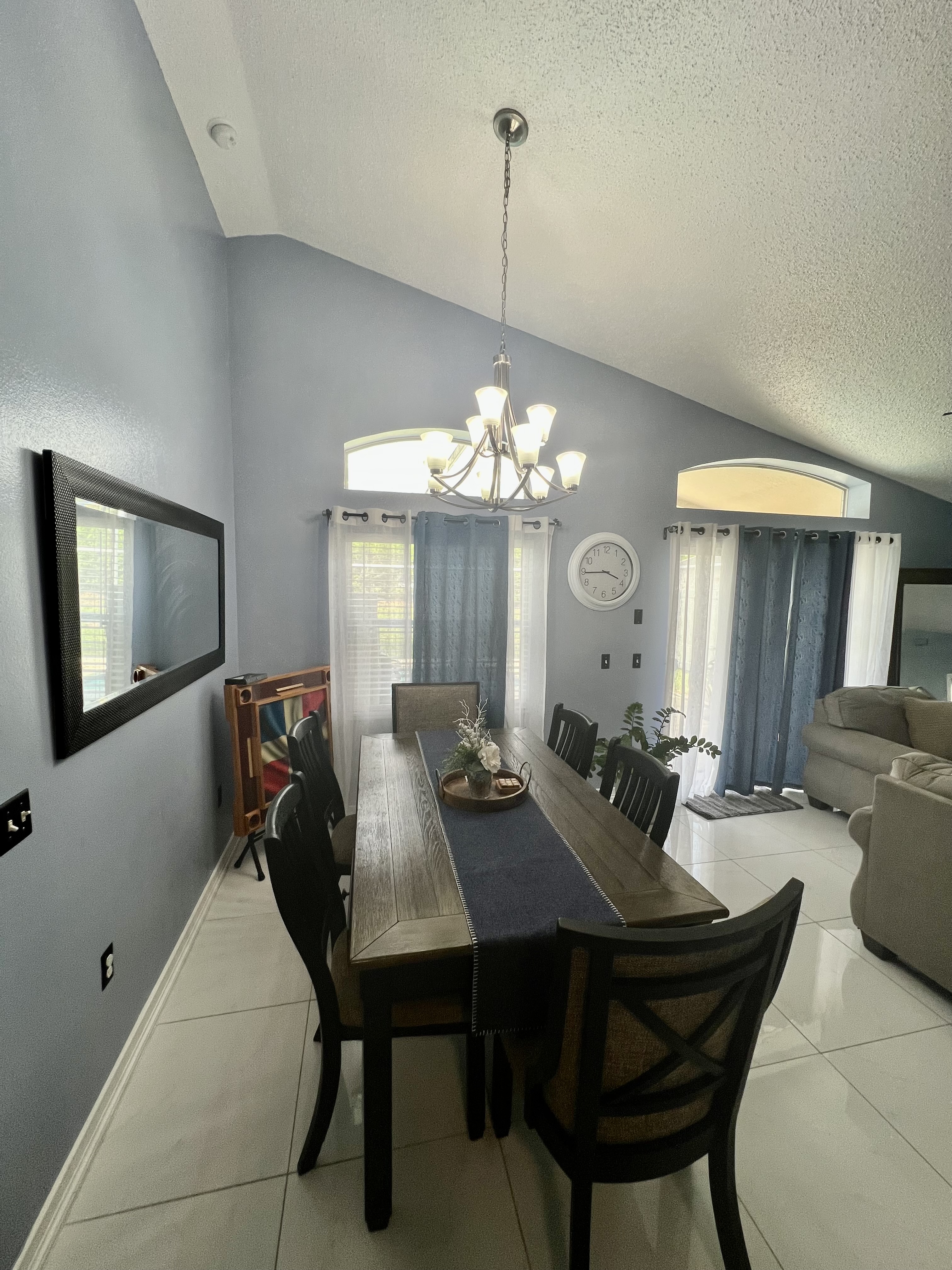 Grand Residential 4BR Pool Home near Disney Parks