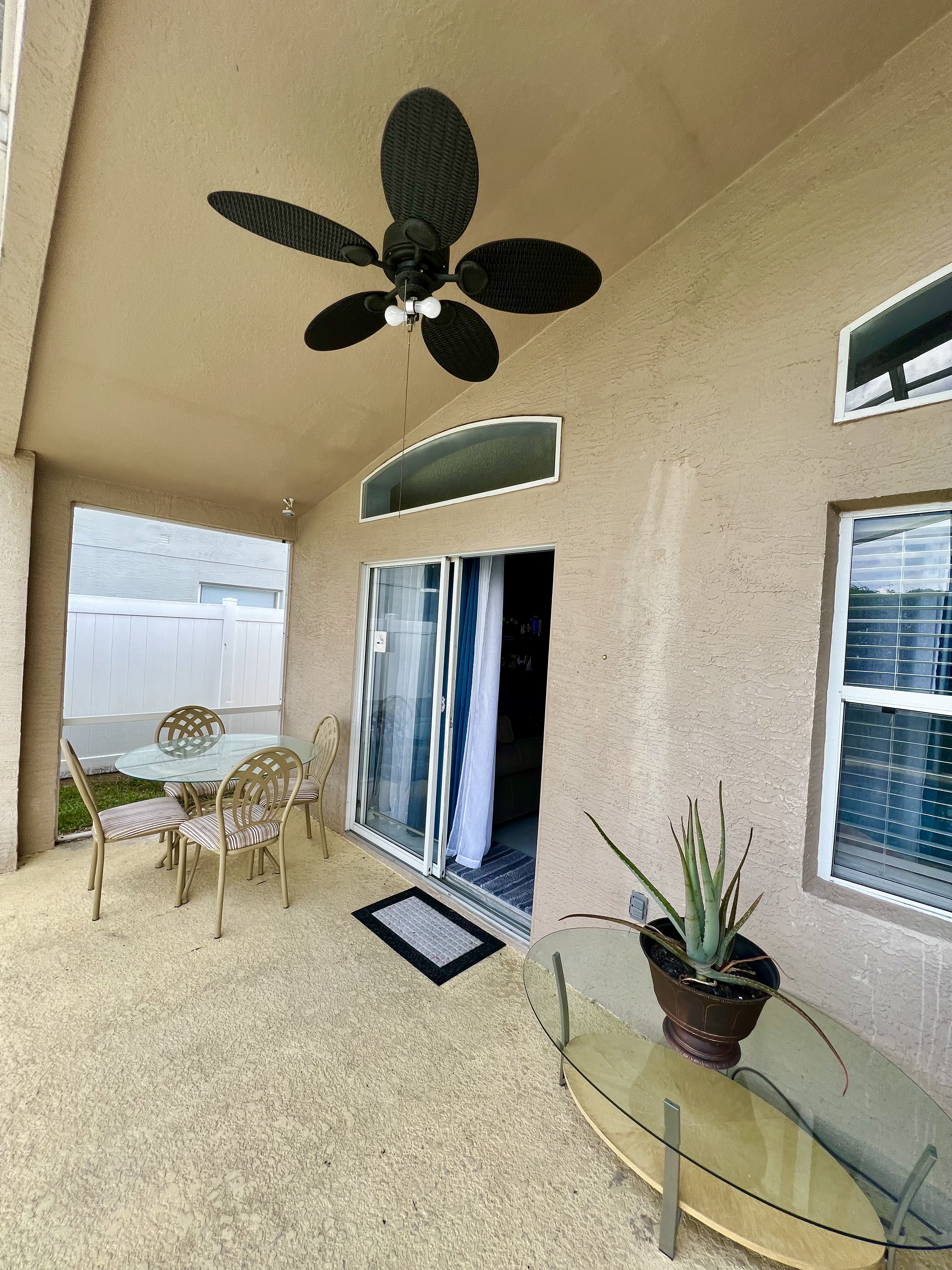 Grand Residential 4BR Pool Home near Disney Parks