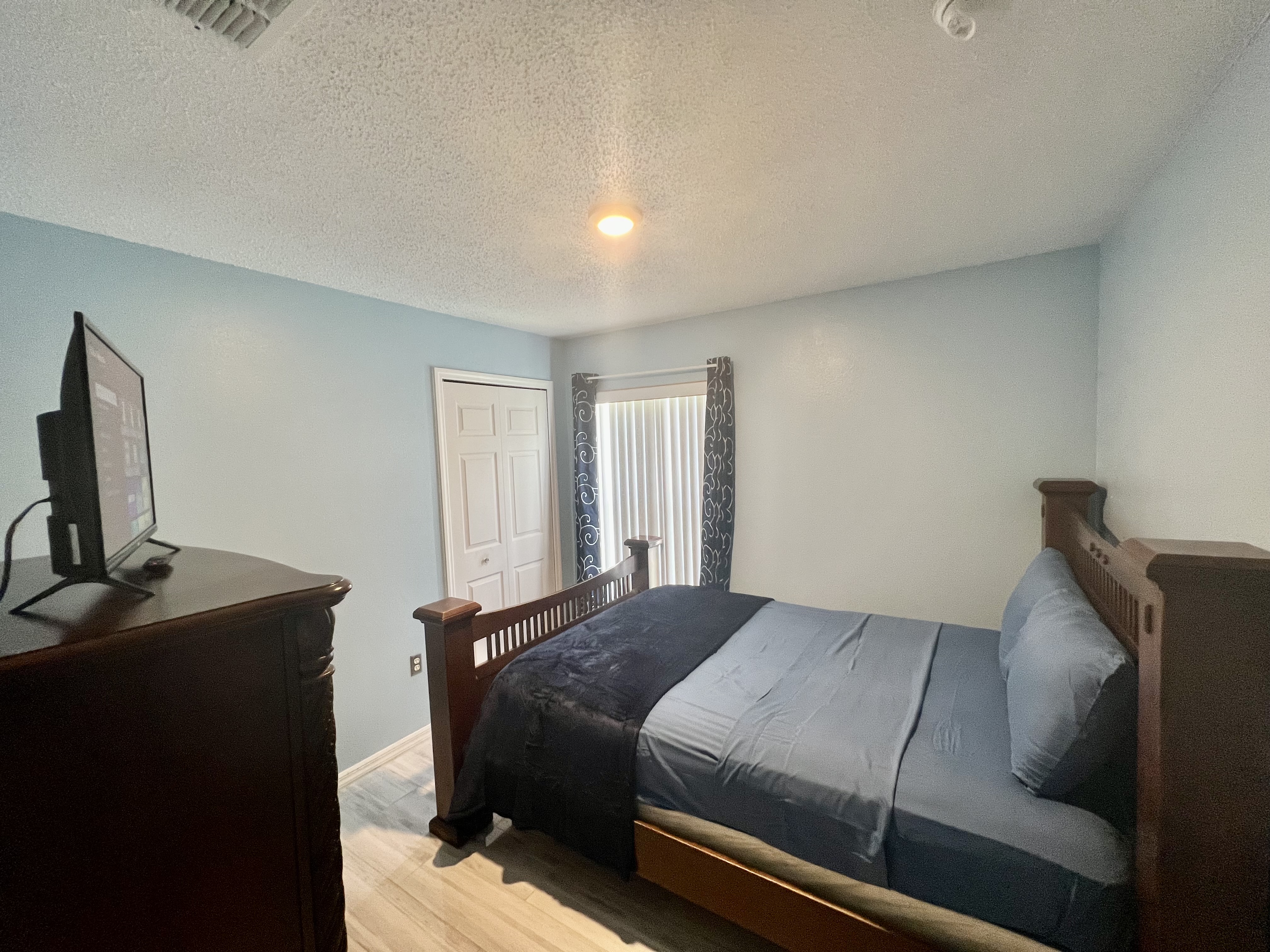 Grand Residential 4BR Pool Home near Disney Parks