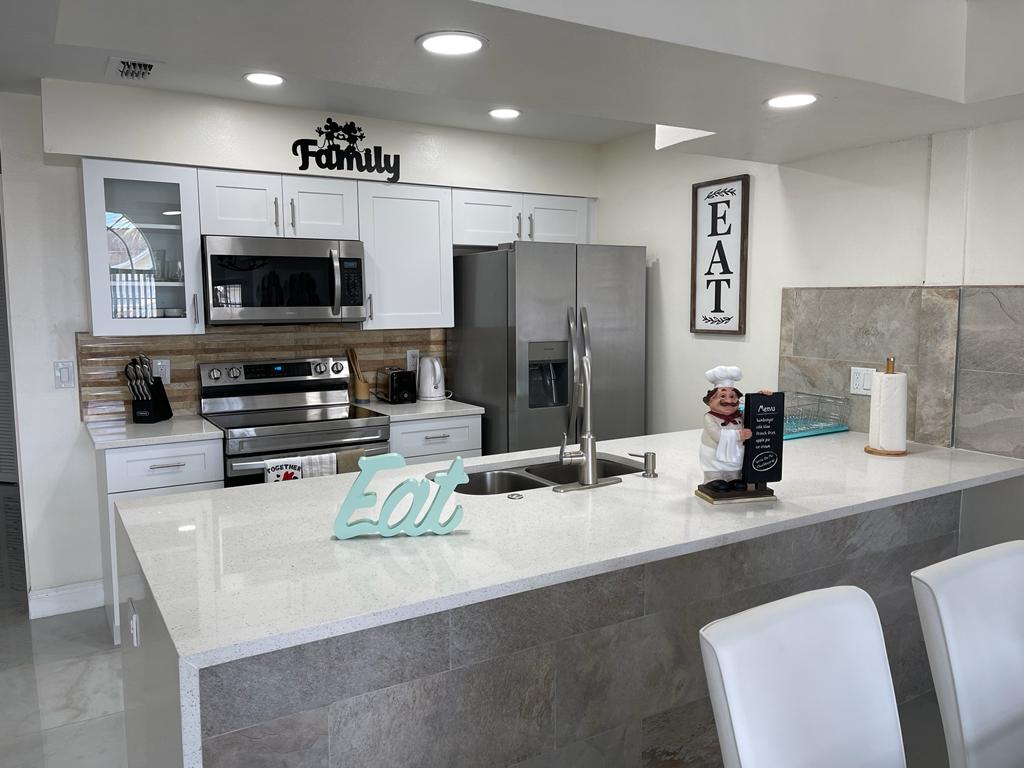 Grand Luxury 3BR Penthouse near Disney Parks #2