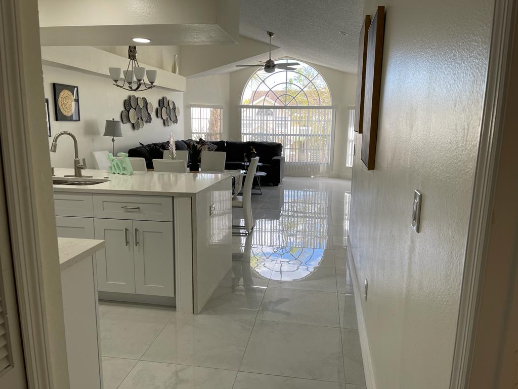 Grand Luxury 3BR Penthouse near Disney Parks #2