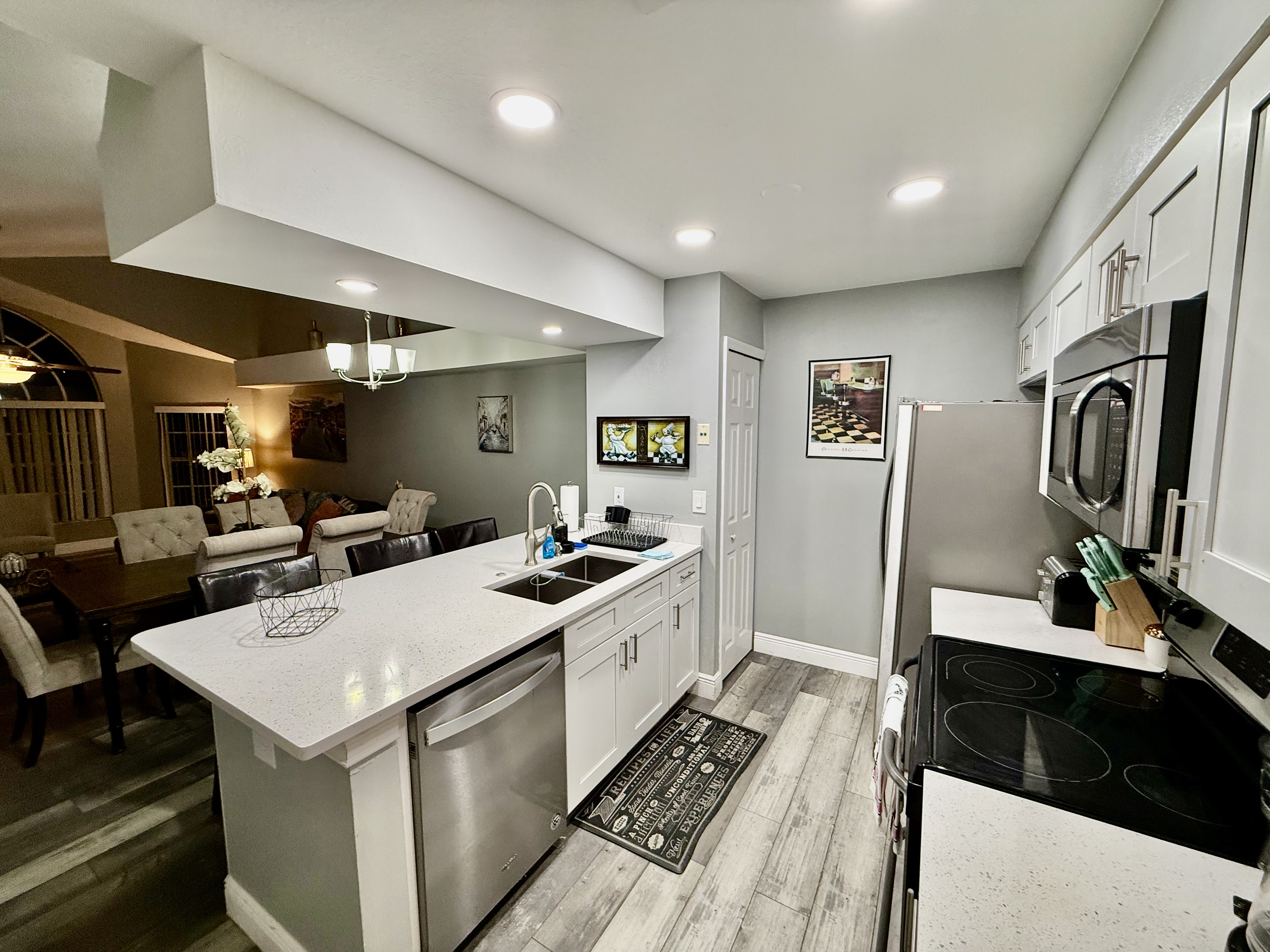 Grand Laguna 3BR Penthouse Near Universal Parks