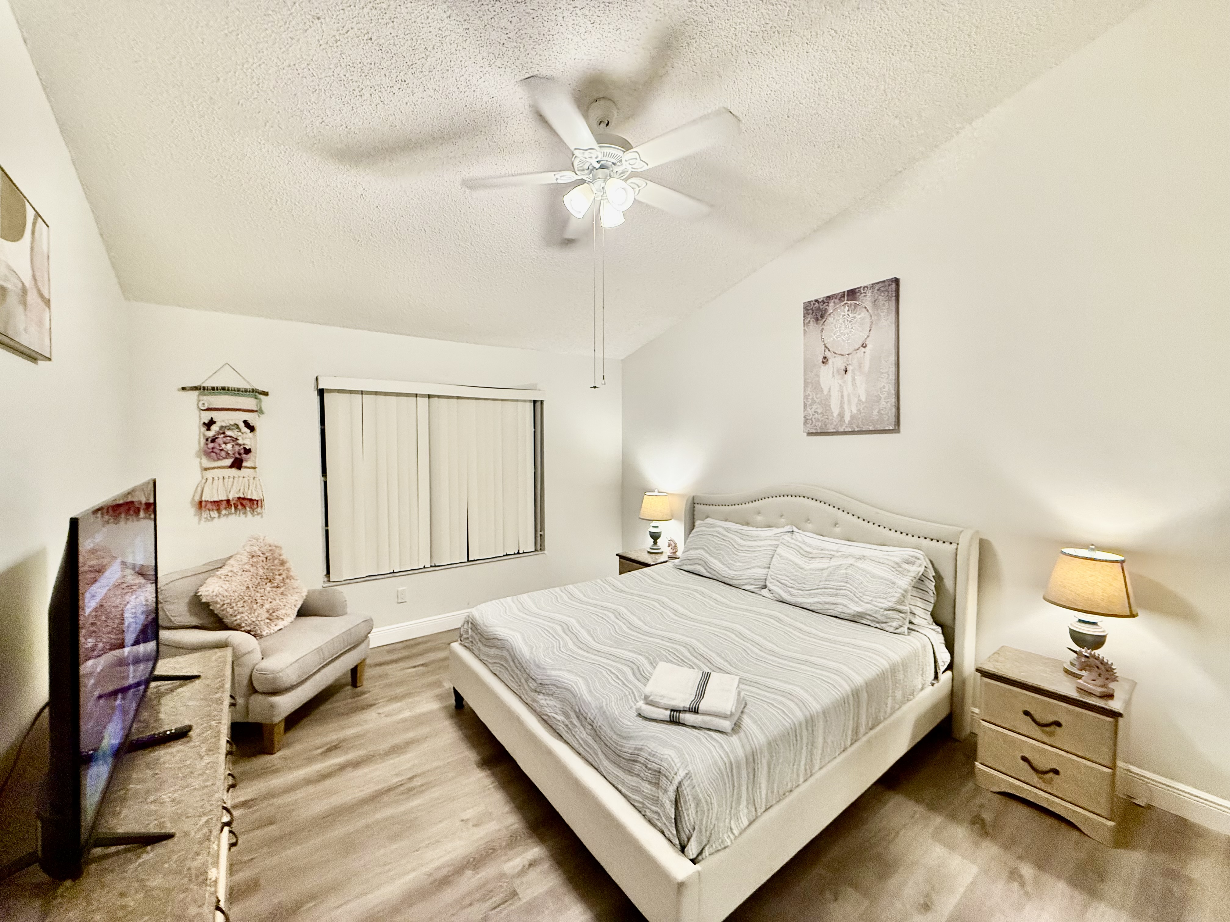 Grand Laguna 3BR Penthouse Near Universal Parks