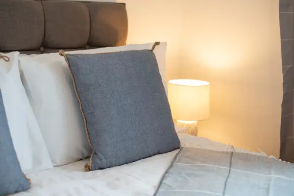 Contractor-Approved • 4 Bed • Smart TVs •Access M4 - Image 24