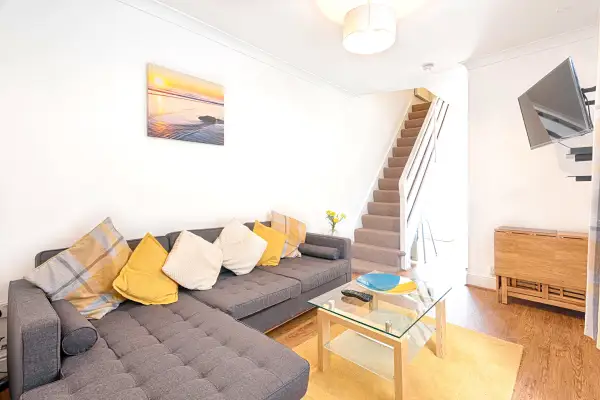 Work Stay: 3BR • Near Stadium • Smart TVs - Image 17