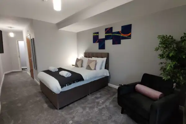 Fully Equipped Kitchen, Double room, Parking - Image 2