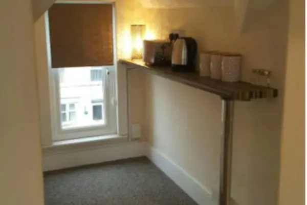 Double Room, Kitchen, Parking - Image 1