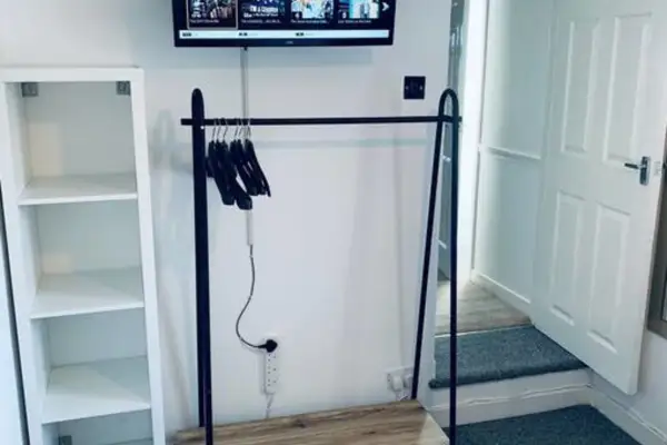 Cilfài House - TV in Every Bedroom! - Image 34