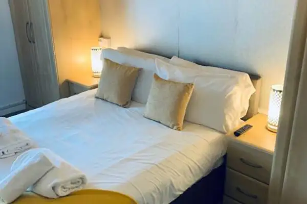 Cilfài House - TV in Every Bedroom! - Image 25