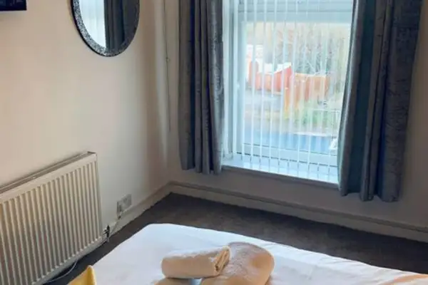 Cilfài House - TV in Every Bedroom! - Image 12