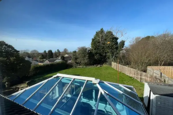 Private Parking, Garden, En-suite, 5 Rooms - Image 27