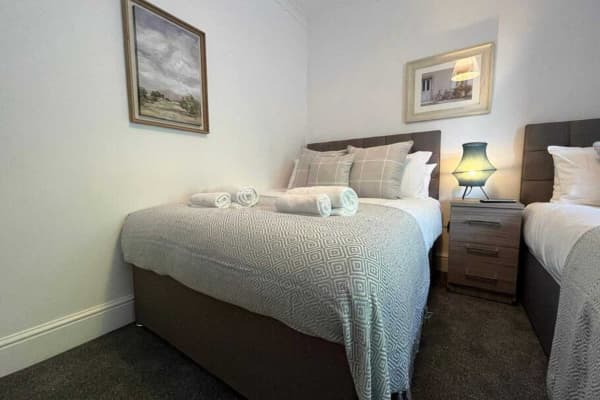 Modern Tree View House- TV in every Bedroom! - Image 6