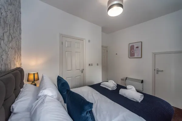 Fully Equipped Kitchen, Double room  - Image 3