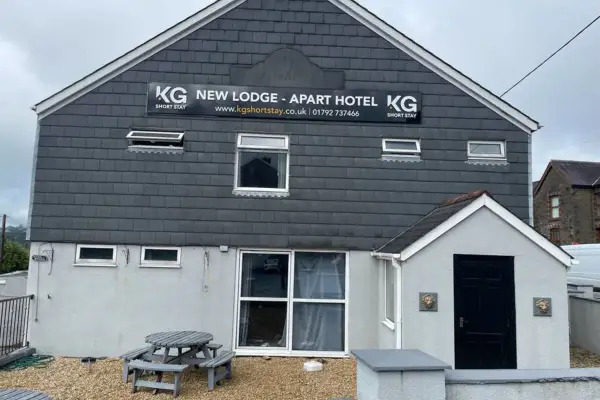 The New Lodge - Cottage - Image 2