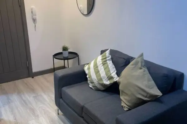 Fully Equipped Kitchen, Double room, Parking - Image 6