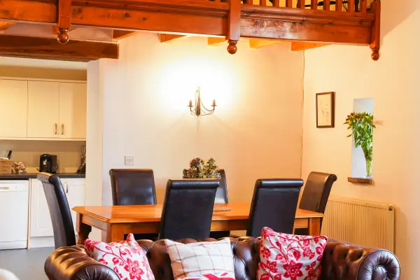 The Old Cow Shed Cottage - Image 29