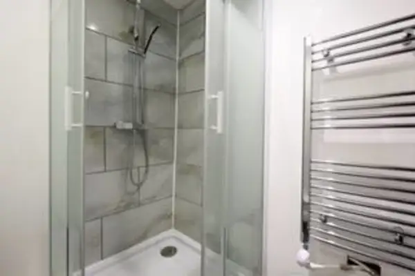 Double Room, Kitchen, Parking - Image 1