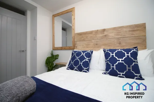 3 Beds • Parking • Near Morriston Hospital - Image 54