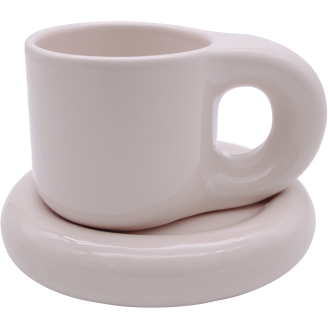 Muki ja aluslautanen Miny eri värejä