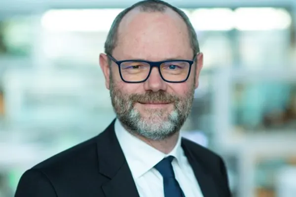 Martin Zachariassen hjálpir við at skipa masterútbúgvingina í dátuvísindum