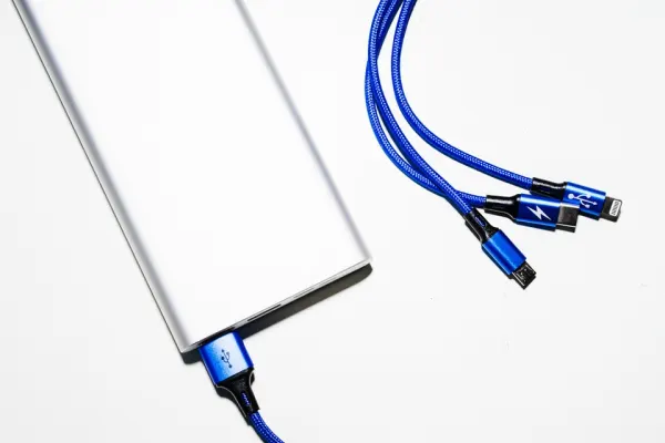 Krevja USB-C til allar mobilar eindir