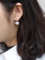 Fashion Freshwater Pearl Flowery Silver Stud Earrings