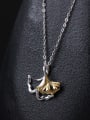 Hollow Fashion Ginkgo Pendant Women Necklace