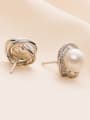 Freshwater Pearl Hollow Flower-shaped stud Earring