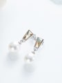 Fashion Freshwater Pearl Swarovski Crystal Stud Earrings