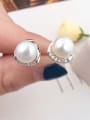 2018 2018 Freshwater Pearl Zircon stud Earring