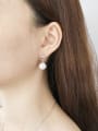 Sterling silver imitation pearl earring