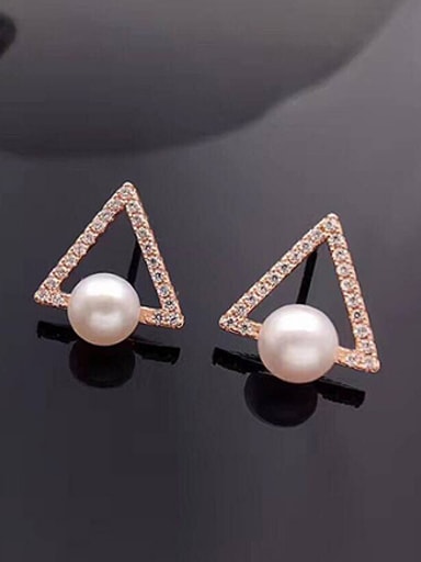 Simple Freshwater Pearl Triangle stud Earring