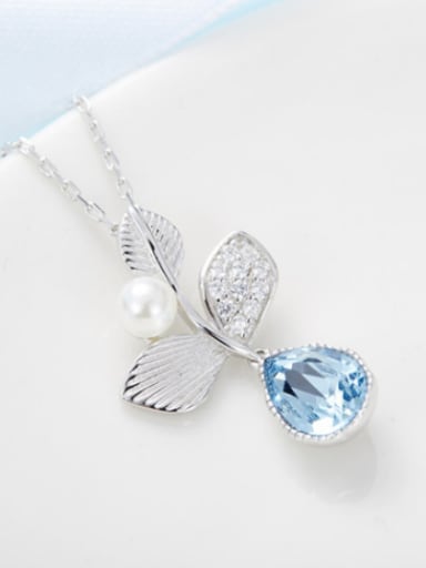 Leaf-shaped Pearl Necklace