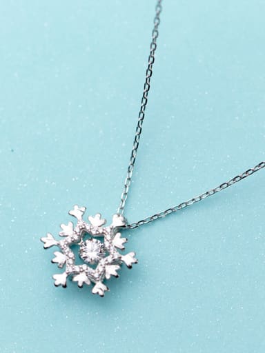 Christmas jewelry:Sterling silver zricon snowflake necklace