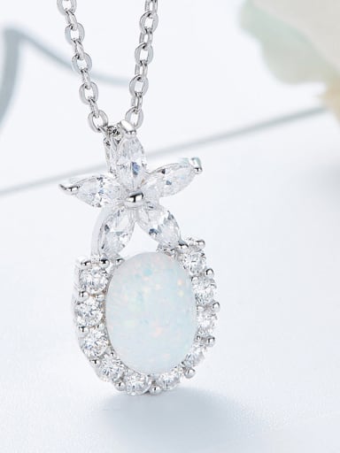 Fashion Oval Opal stone White Zirconias 925 Silver Pendant