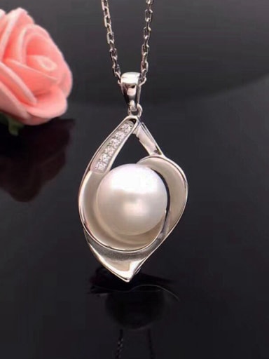 Fashion Freshwater Pearl Pendant