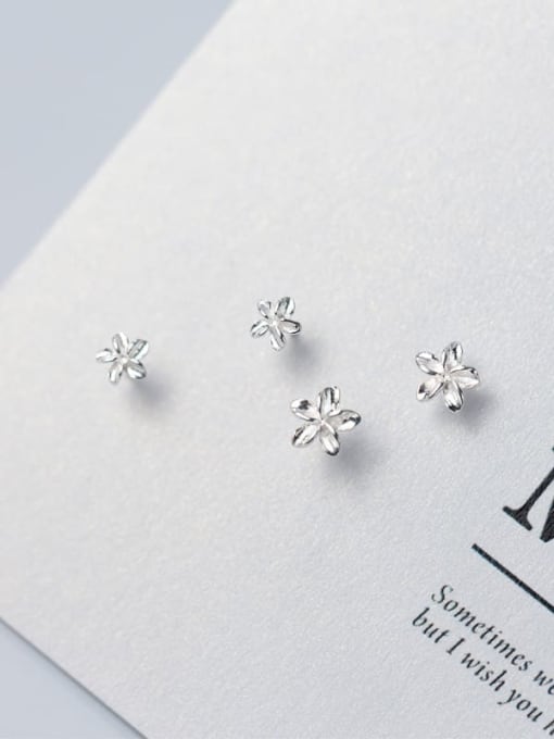 Chris 925 Sterling Silver With Flower Stud Earrings