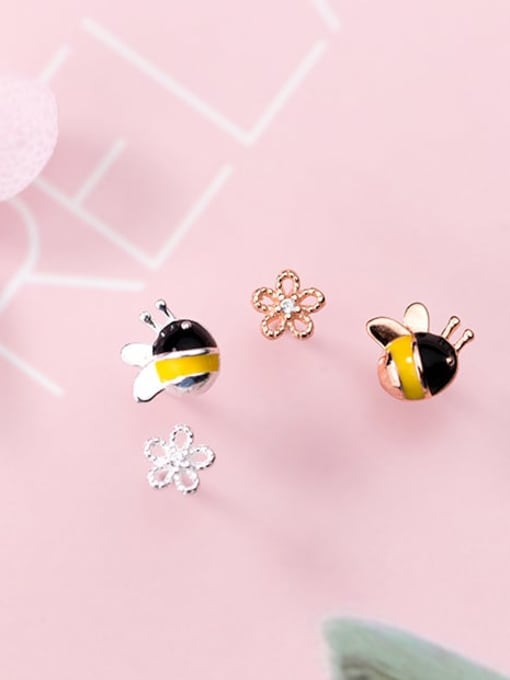 Chris 925 Sterling Silver With  Bees Stud Earrings