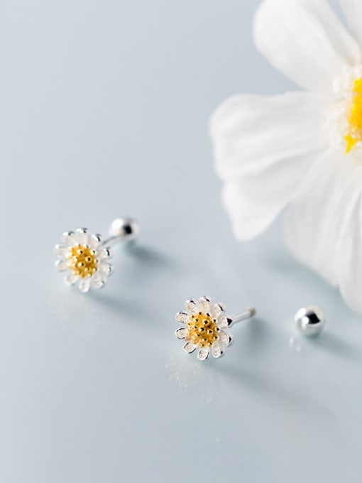 Chris 925 Sterling Silver With Flower Stud Earrings