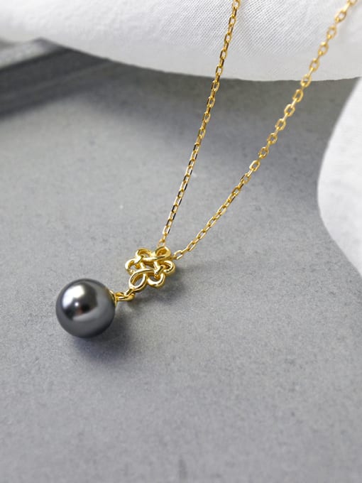 Arya Sterling silver simple black imitation pearl flower necklace