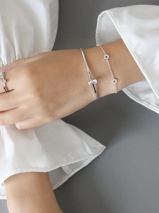 Arya Pure silver Simple Geometric Square Zircon Free Size Bracelet