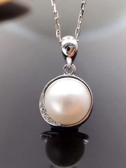 Evita Peroni Freshwater Pearl Round Necklace