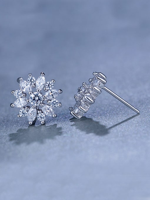 Chris Flower Zircon Cluster earring