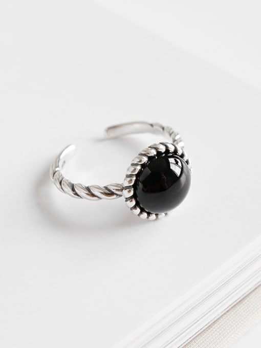 Arya 925 Sterling Silver With black Carnelian Vintage Round Solitaire Rings